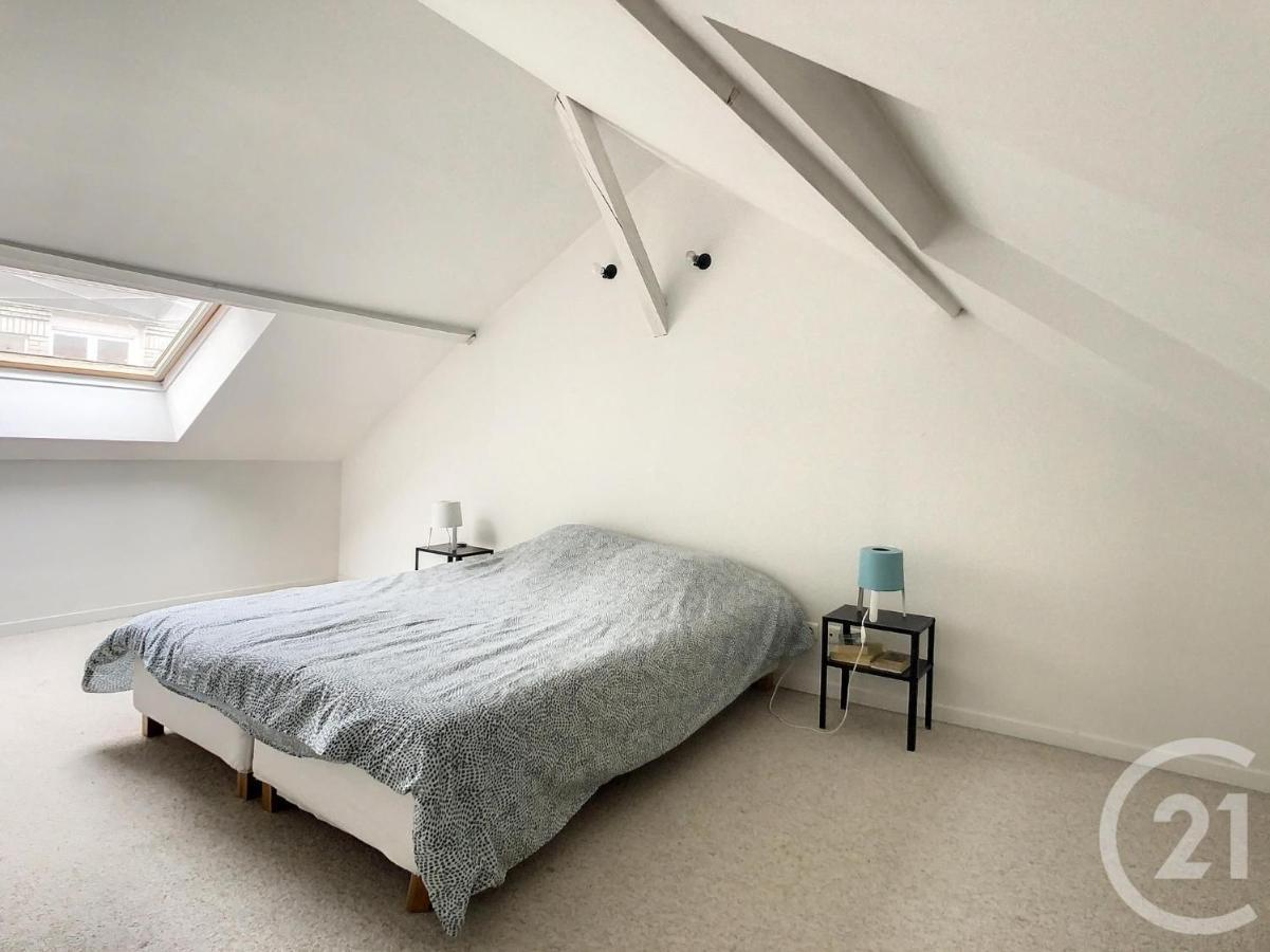 Appartement Loft Hyper Centre Reims 6 pers avec Parking Extérieur photo